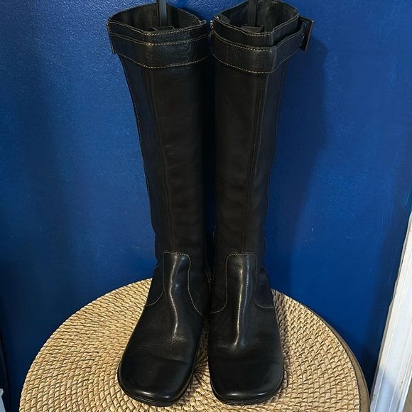 Women’s Born Dark Brown Leather Upper Zip Up Boots Size 8 - Picture 1 of 12